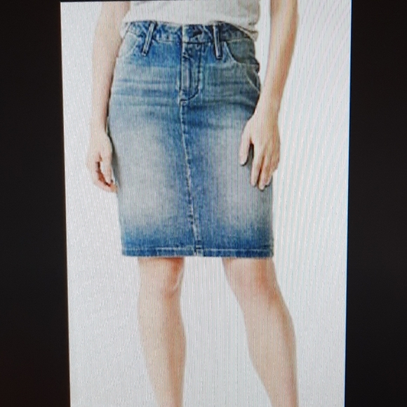 gap blue jean skirts